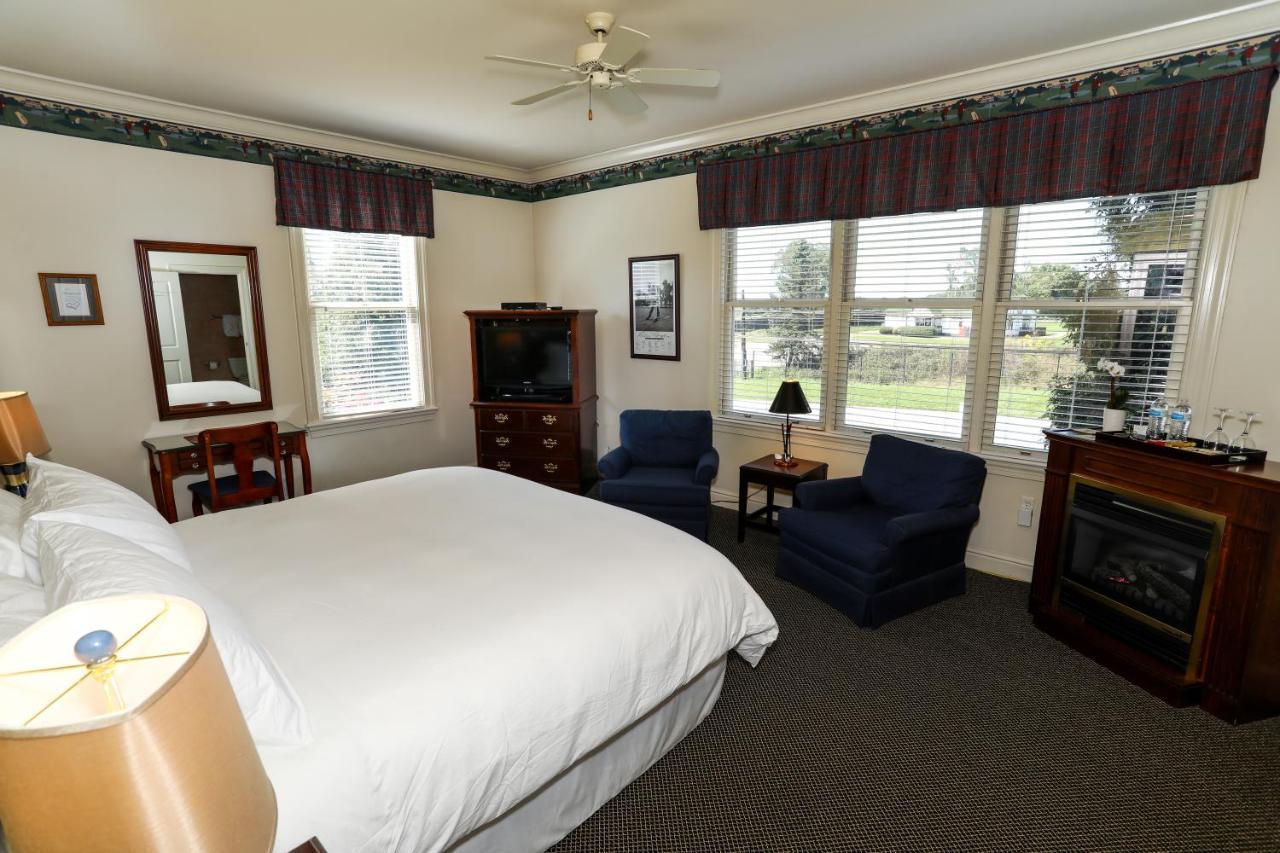 Oakmont Bed and breakfast